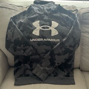Under Armour sweatshirt